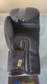 Guantone boxe autografato Sylvester Stallone COA 