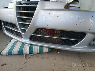 PARAURTI ANTERIORE Alfa Romero 147 2004>