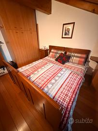 Scocca letto matrimoniale con comodini abbinati