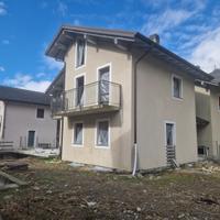 Tresenda villa indipendente nuova