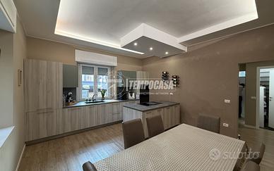 Porzione di casa a Como 4 locali