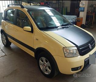 Fiat Panda 4x4 Climbing