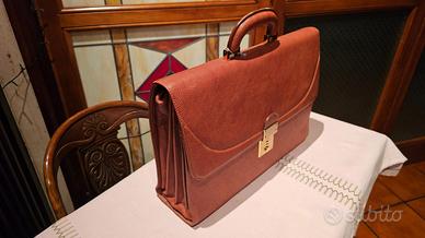 Valigetta malo in vera pelle con serrature OCS