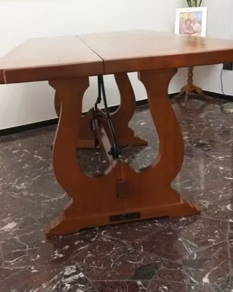 Tavolo fratino