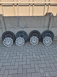 GOMME E COPRICERCHI VW ORIGINALI