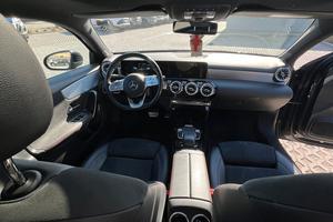 Mercedes-Benz A 200 d 2020 – AMG Line 140.000 km