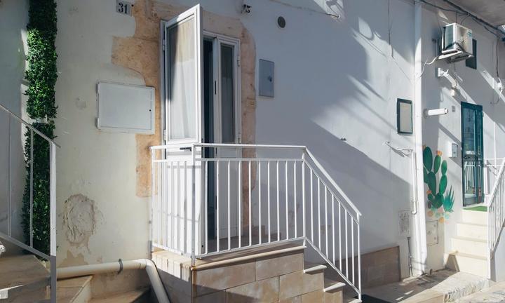 Appartamento indipendente- in via savonarola