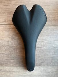 Sella Prologo Scratch RS Pro Road Saddle - Black