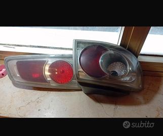 Stop post. dx mazda 2 anno 2003-2004 trasparente