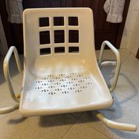 Sedia girevole per accesso vasca bagno