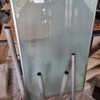 tavolo di vetro 