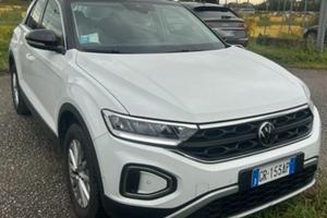 VOLKSWAGEN T-Roc 1.0 TSI Life