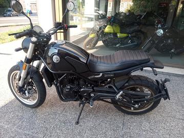 Benelli Leoncino 500 TRAIL
