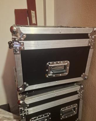 Flightcase contenitori luci led