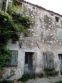 Rustico da ristrutturare Romans d'Isonzo
