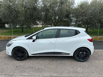 RENAULT CLIO1.5 dCi Energy Zen 75 CV