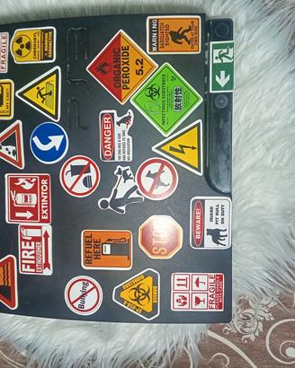 PS3 Slim+GTA 5 IN OMAGGIO+2 CONTROLLER 