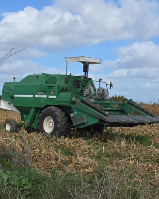 Mietitrebbia Arbos 125