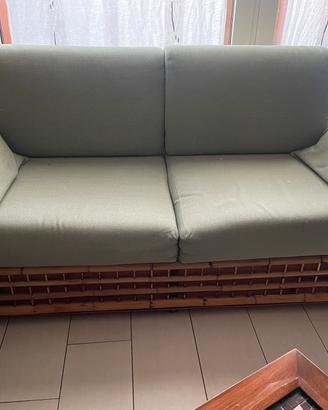 DIVANI E TAVOLINO SMANIA