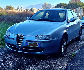 Alfa Romeo 147 1.9 jtd distinctive 115cv