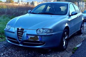 Alfa Romeo 147 1.9 jtd distinctive 115cv