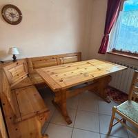 Cassapanca - tavolo - sedie in legno massello