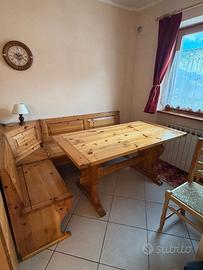 Cassapanca - tavolo - sedie in legno massello