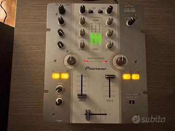 Mixer DJ Pioneer DJM 250