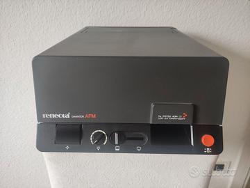 Proiettore per diapositive marca Reflecta