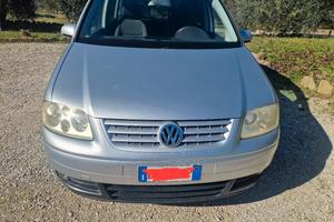 Volksvagen Touran 