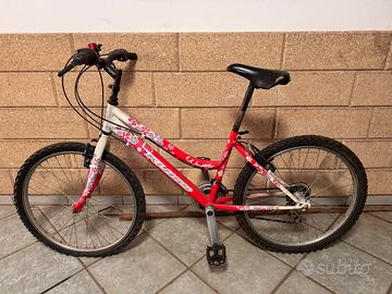 Bicicletta B'Twin / Klass 24" da Ragazza