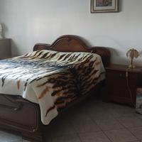 Camera da letto completa in legno - stile classico