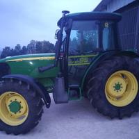 Trattore John Deere 5515