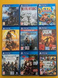 Lotto 9 giochi ps4  GTA V God of war ecc...