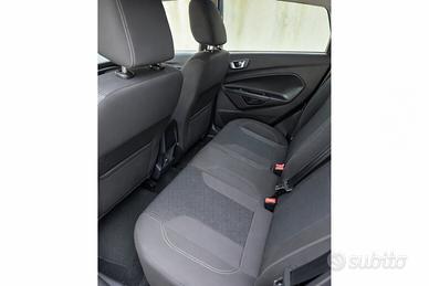 Ford fiesta mk7 1.5 75cv titanium