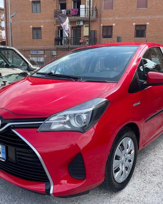 Toyota Yaris 1.5 Hybrid 5 porte Active !!GARANTITA