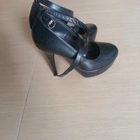 décolleté in pelle con plateau misura 37 tacco 12