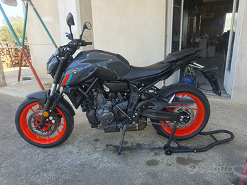 Moto Yamaha Mt07 2021 naked