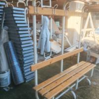 Panca Spogliatoio con Attaccapanni 