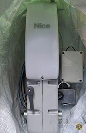 motore portone basculante