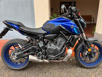Yamaha MT 07 depotenziata Pat. A2