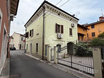 4 LOCALI A LENO