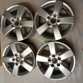 Cerchi in lega 16" Volkswagen 