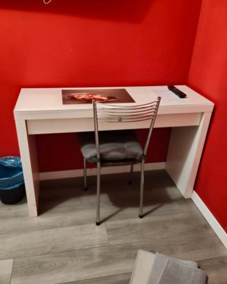 MALM Ikea toeletta
Toeletta, bianco, 120x41 cm