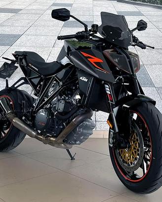 KTM 1290 Super Duke R ABS