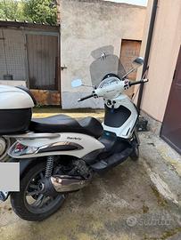 Beverly 300 ie Tourer del 2010