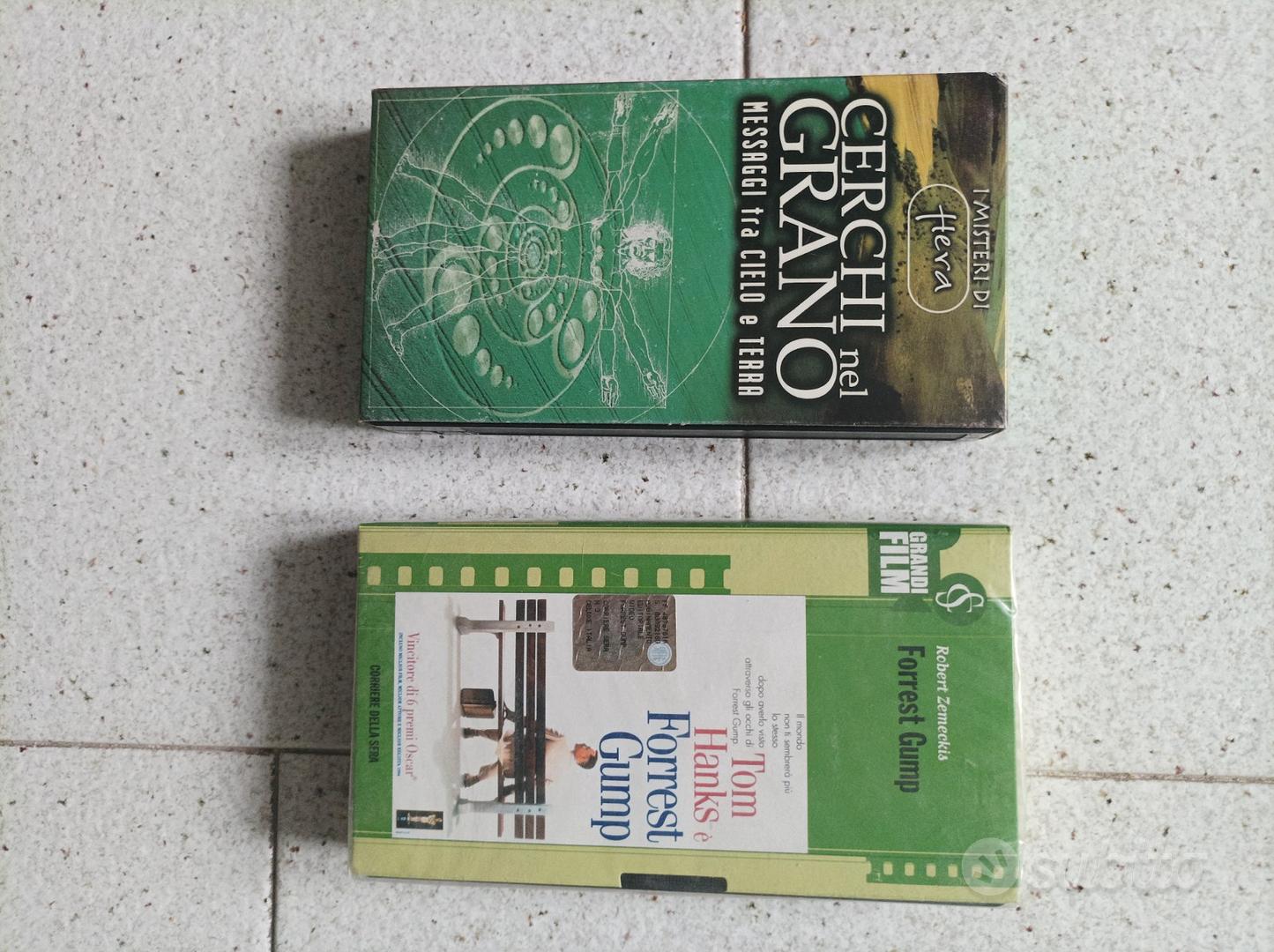 N.2 cassette vhs originali Audio/Video In vendita a Livorno
