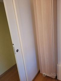 Mobiletto porta medicinali e non solo