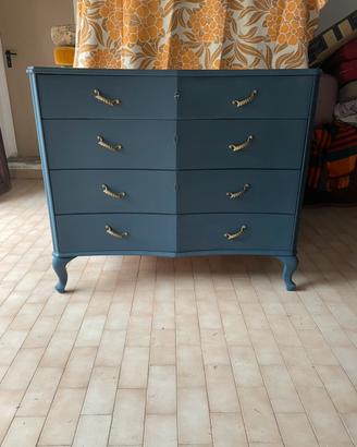 Cassettiera in stile Shabby