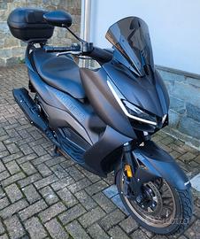 Zontes 350D, Tagliandi ufficiali, bauletto Givi